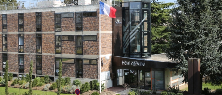 la ville recrute hotel de ville sucy